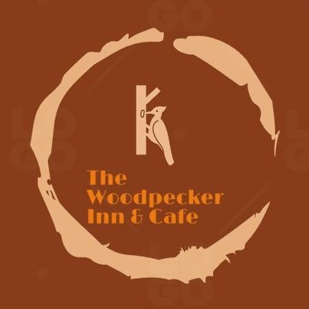 The Woodpecker Inn & Cafe, Jibhi Ngoại thất bức ảnh